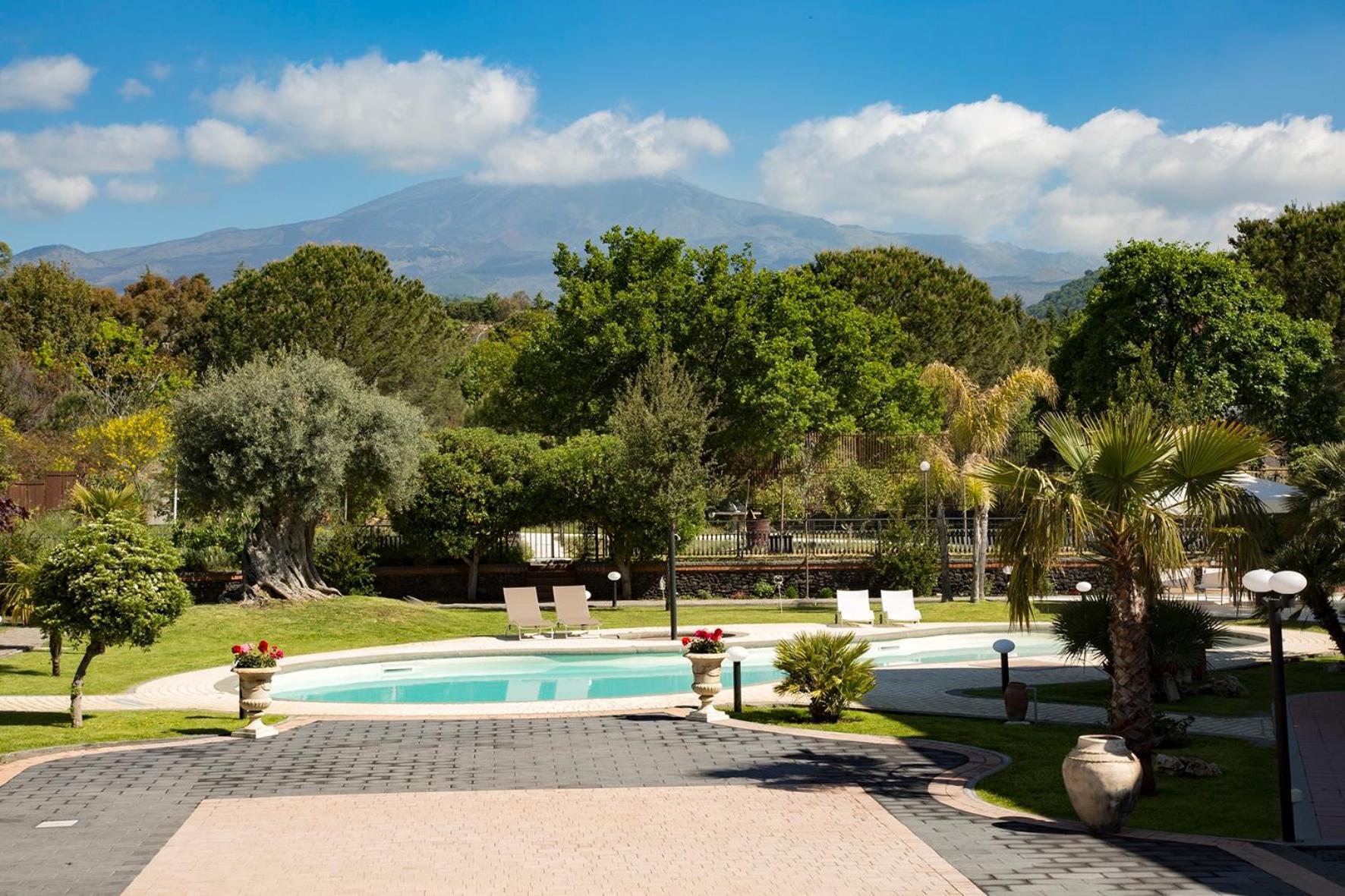 B&B Blanc Maison Etna Relais&Charme Nicolosi Extérieur photo